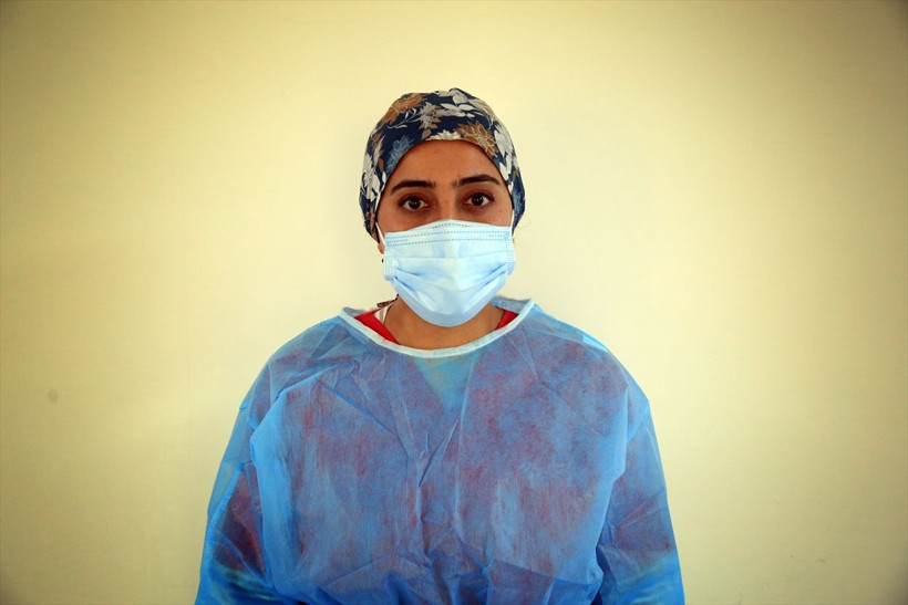 'Covid-19 savaşçısı' hemşireler, rahat nefes alacak günleri özlüyor - Resim: 3