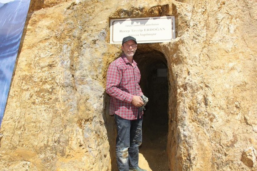 Günde 2 saat uyudu bir buçuk yıl sürdü! Rize'de Cumhurbaşkanı Erdoğan'ın anısına yaptı - Resim: 4