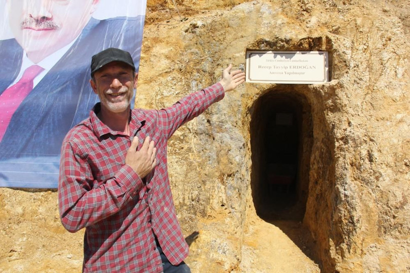 Günde 2 saat uyudu bir buçuk yıl sürdü! Rize'de Cumhurbaşkanı Erdoğan'ın anısına yaptı - Resim: 1