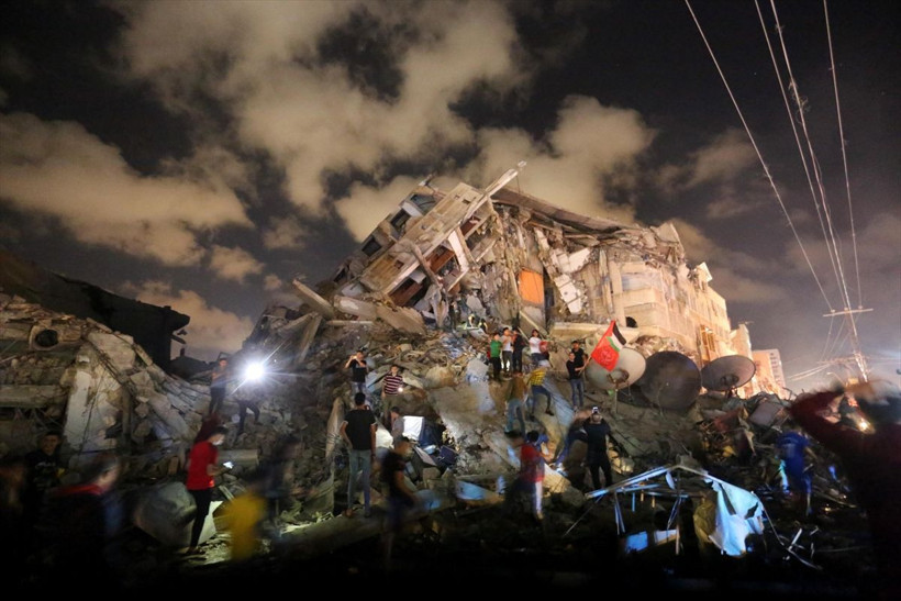 Gazze ve Batı Şeria'daki Filistinli gençlerden "ateşkes" sevinci - Resim: 2