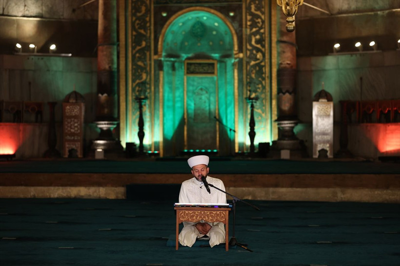 İstanbul'un Fethi'nin 568. yıl dönümü! Ayasofya Camii'nde sky mapping gösterisi - Resim: 2