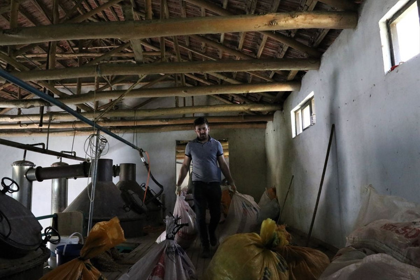 Burdur'da üretiliyor litresi 42 bin TL'ye satılıyor! Fransa Japonya sıraya girdi - Resim: 4