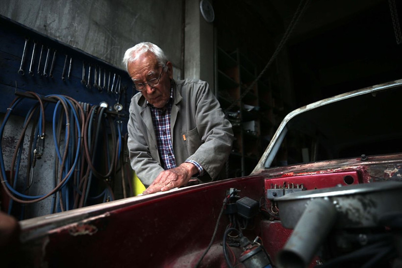 Yaşını duyan inanmıyor bir kere yaptı kurtulamadı! 'Dede Suat' hayat veriyor - Resim: 2