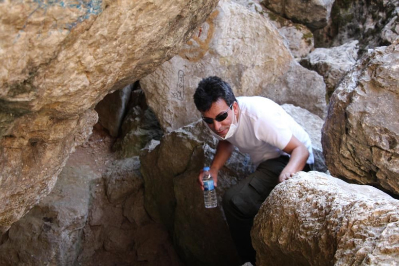 Elazığ'da Buzluk Mağarası'na giren içeride 5 dakika duramıyor - Resim: 1