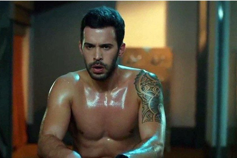 TRT1 Alparslan dizisinde Fahriye Evcen sürprizi! Başrolü Barış Arduç'la paylaşacak - Resim: 3