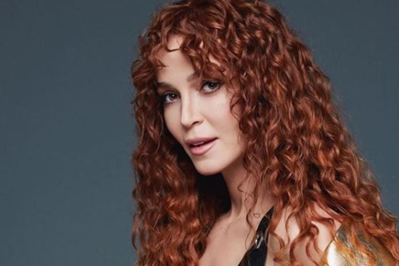 Şarkıcı Gülden'in YouTube'daki klibinin altında eski kocasından olay tehdit yorumları! - Resim: 1