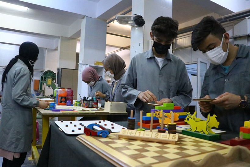 Çeşitli işlemlerden geçirildi! Tekirdağ'da düşük maliyetle 2 bin tane üretildi - Resim: 1