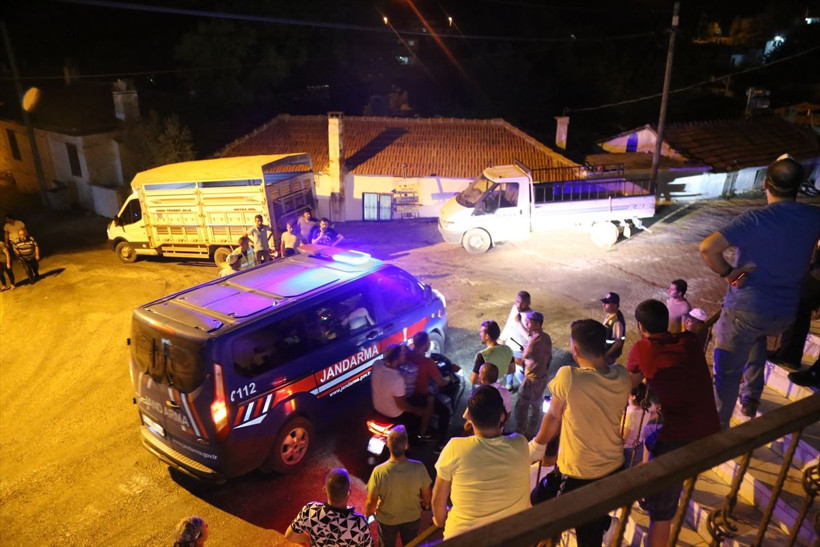 Muğla'nın Kavaklıdere ilçesindeki orman yangını Menteşe ilçesine ulaştı - Resim: 4