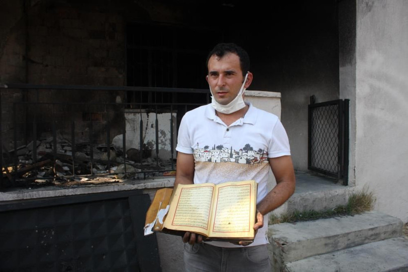 Manavgat'taki yangında tamamen küle dönen evde Kur'an-ı Kerimler zarar görmedi - Resim: 3