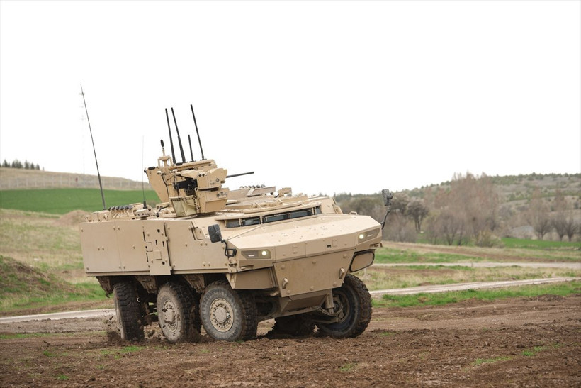 TSK'nın 'Özel Operasyonlar Aracı' PARS 6X6 görücüye çıkıyor - Resim: 3