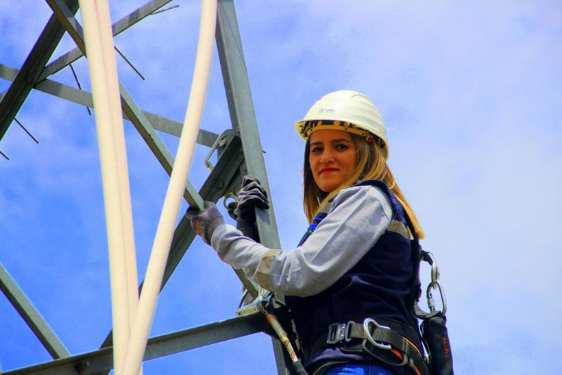 'Erkek işi' algısını yıktı! Erzurum'da Eda'yı gören şaşırıyor arızalara kadın eliyle dokundu - Resim: 4
