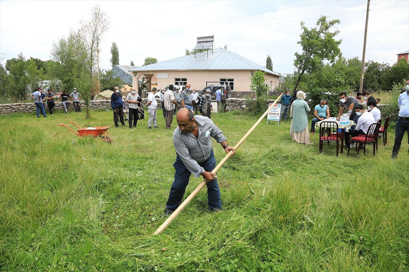 Yüzde 75 aşılama oranıyla Kiğı ilçesi Bingöl'e örnek oldu - Resim: 1