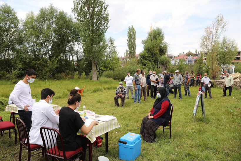 Yüzde 75 aşılama oranıyla Kiğı ilçesi Bingöl'e örnek oldu - Resim: 3