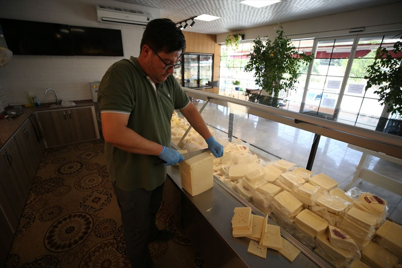 Kopmadan uzuyor! Siyaset mezunu Balıkesir'de dede mesleğine başladı sipariş yağıyor - Resim: 3