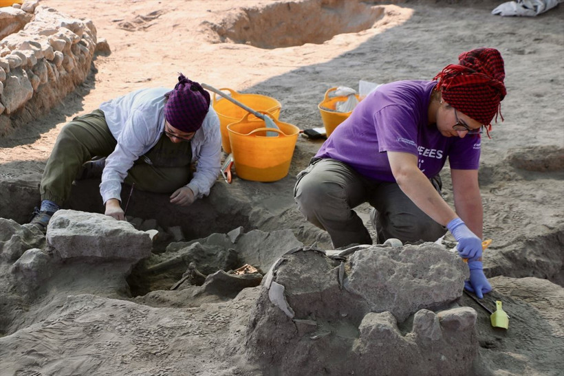 Eskişehir'de bulundu tam 5 bin yıllık! Küp mezardan çocuk iskeleti çıktı - Resim: 2