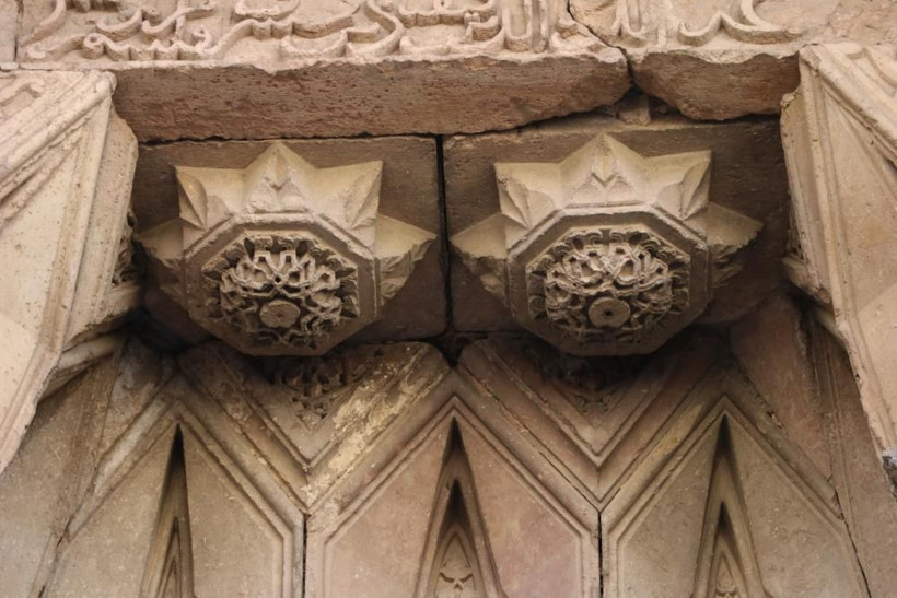 Sivas'taki caminin gizemi çözülemiyor! Kadın ve erkek birlikte inşa etti: Hepsi aykırı - Resim: 2