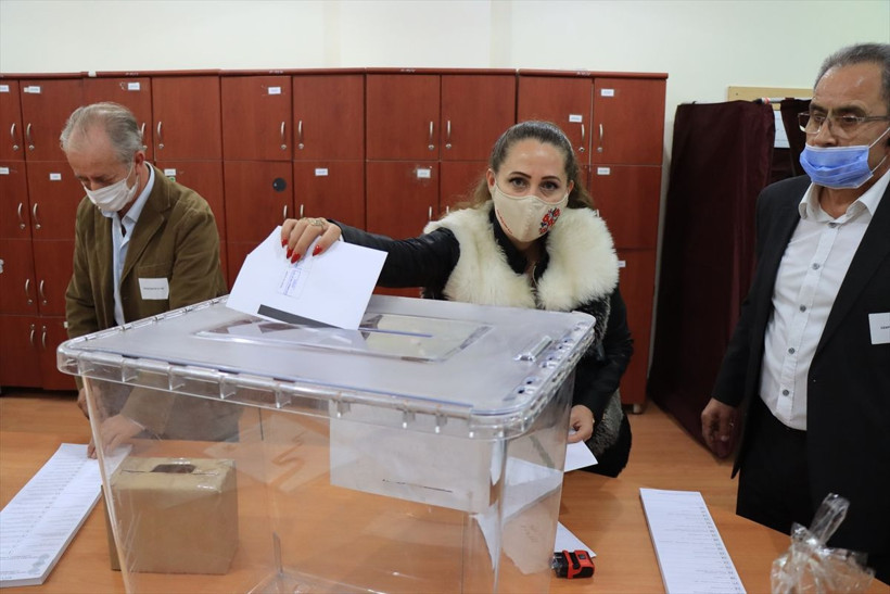 Bulgaristan’da ilk kez bir Türk cumhurbaşkanlığı için yarışıyor! Trakya sandık başına koştu - Resim: 2