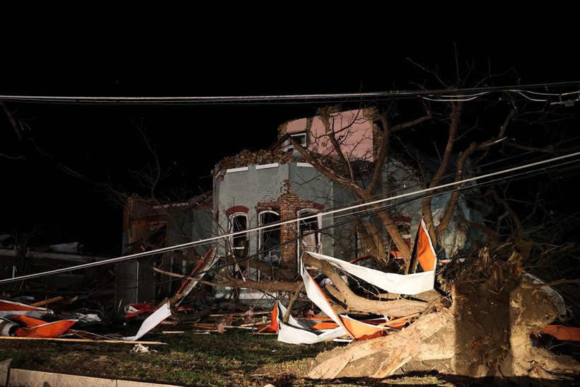 Amazon şirketi kasırgada çöken deposunda ölen çalışanları nedeniyle eleştiriliyor - Resim: 4