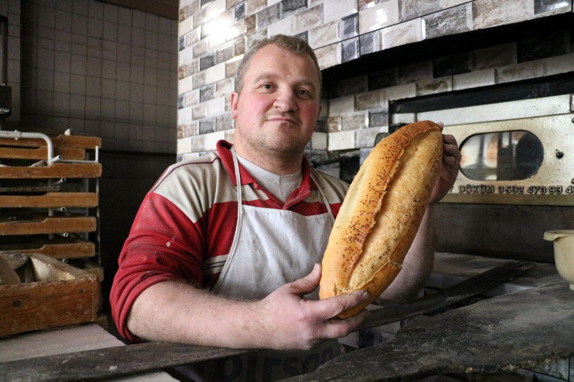 Herkes zam yaparken ekmeğin fiyatını indiren Sivaslı fırıncı vatandaşın takdirini topladı - Resim: 4