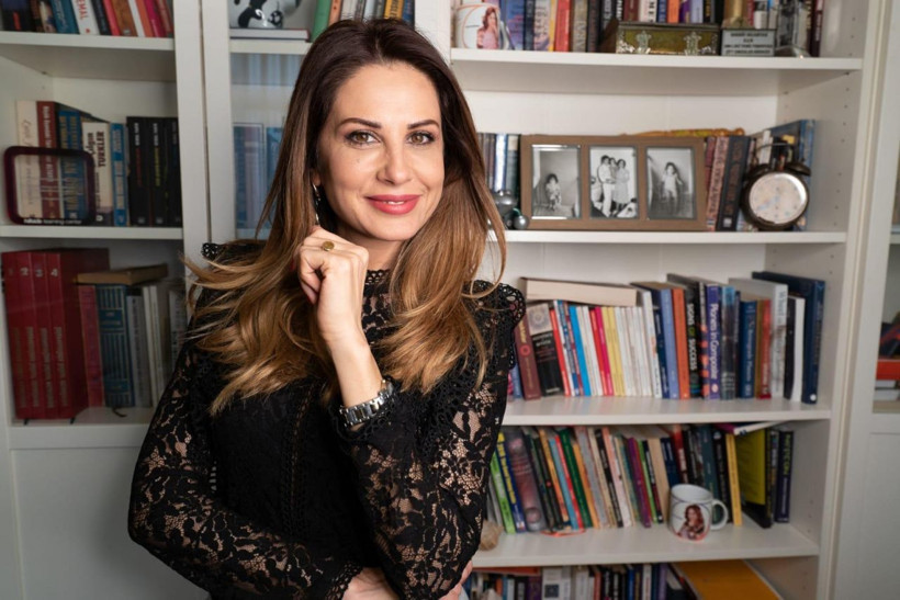 Hande Kazanova'dan bomba 2022 borç yorumları! Kim zengin olacak kim evlenecek kim para kaybedecek? - Resim: 3