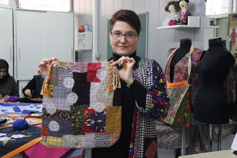 Kocaeli'de çöpe atılan malzemeleri sanat eserine dönüştürüyorlar! Kadınların yaptıkları görenleri şaşırttı - Resim: 2