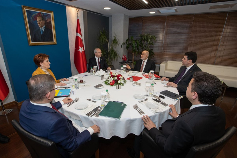 6'lı Masa Ali Babacan'ın ev sahipliğinde ikinci kez toplandı! Siyasi mühendislik çabaları masayı dağıtamaz - Resim: 1