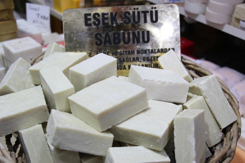 Mardin'de TV'de görüp bu işe başladı! Kilolarca üretip yurtdışına satıyorlar: Hiçbir yere bakmasınlar - Resim: 1