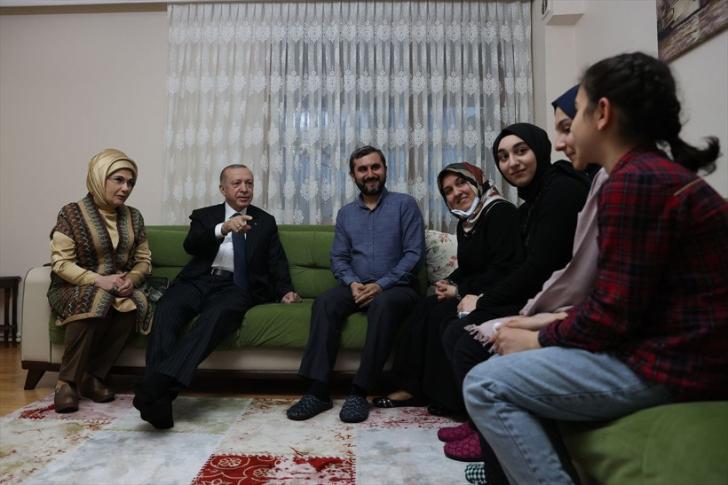 Cumhurbaşkanı Erdoğan'ı iftarda evinde ağırlayan Ersin Kılıçaslan: "Aile ziyareti gibi oldu" - Resim: 3