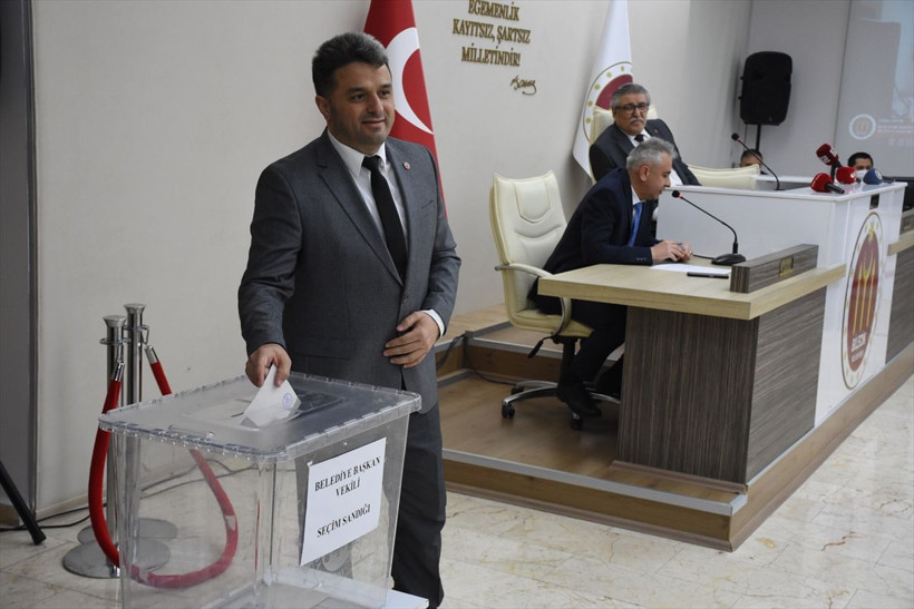 Bilecik Belediye Başkanlığını CHP'li isim kazandı! Melek Mızrak Subaşı kimdir eşi ve çocukları - Resim: 4