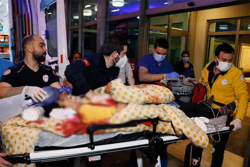 Vahşet! Boşanma aşamasındaki karısını defalarca bıçaklayarak öldürdü - Resim: 1