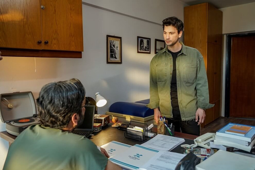 Final yaptı! Reytingde zirveyi gören şaştı kaldı: Arka Sokaklar Yalnız Kurt Kasaba Doktoru Kaderimin Oyunu Aziz Aşk Mantık İntikam - Resim: 1