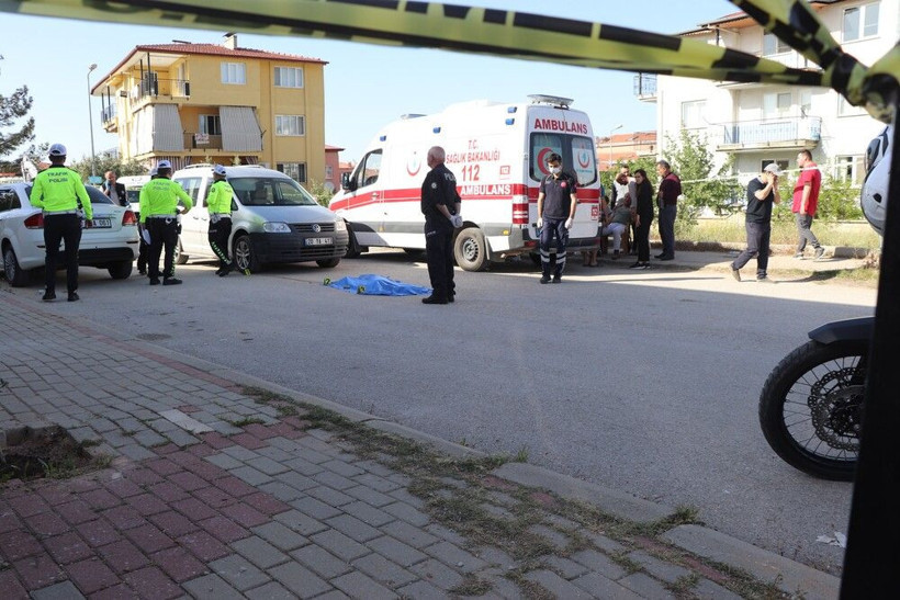 Denizli'de acı haberi alanın dünyası başına yıkıldı! Gözyaşları sel oldu: Yürek yakan detay ortaya çıktı - Resim: 4