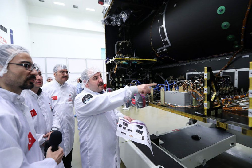 Türk mühendisleri ve teknisyenleri TURKSAT 6A'ya damga vurdu - Resim: 4