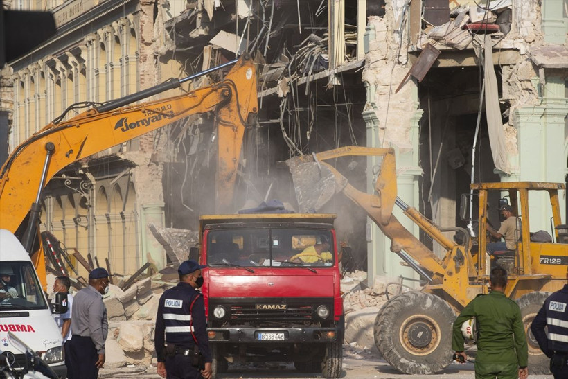 Otelde meydana gelen patlamada 18'e kişi hayatını kaybetti - Resim: 1