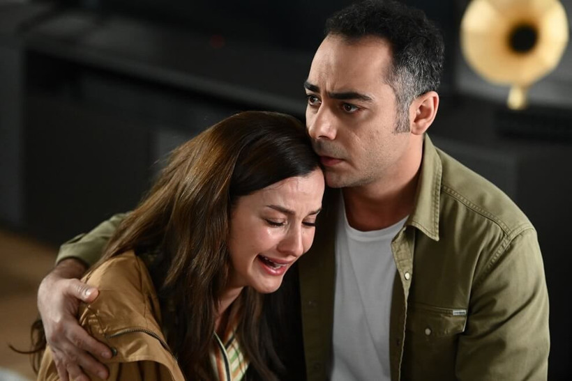 6'sına fark attı reytingde zirve bakın kimin: Oğlum Sadakatsiz Kara Tahta İbo Show  Annenin Sırrıdır Çocuk Gülümse Kaderine - Resim: 2