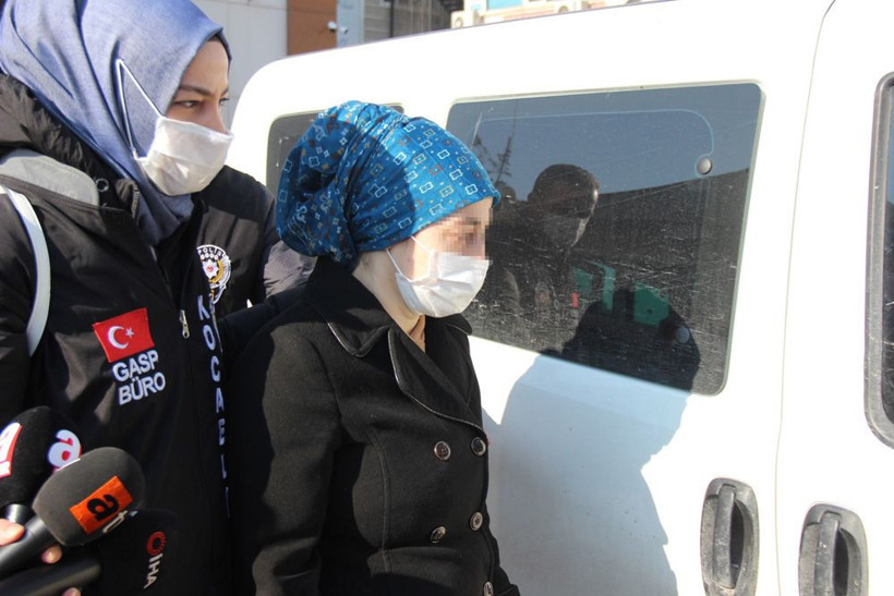 Kocaeli'de vahşet! Yeni doğan bebeğini 9 yerinden bıçakladı cani annenin cezası belli oldu - Resim: 3