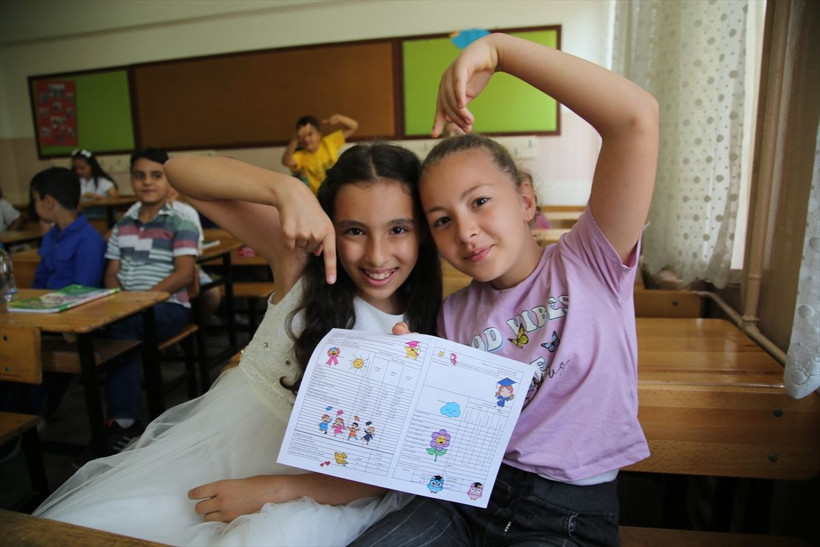 Okullarda karne heyecanı günü! MEB bu yaz ilk kez yapacak başvurular başladı - Resim: 3