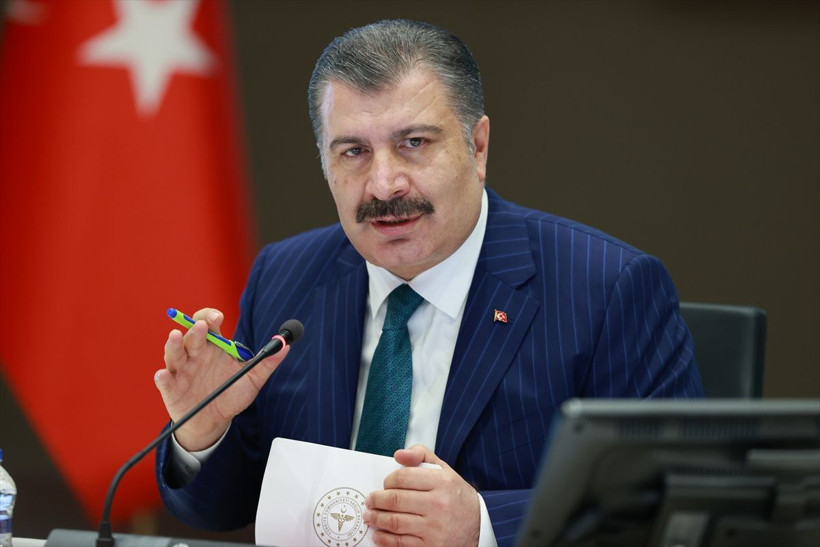 Bakan Koca sağlık çalışanlarına müjdeyi verdi: Ekonomik iyileştirme beklentileri aşacak! - Resim: 1