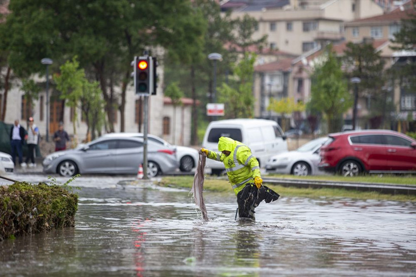 Meteoroloji ve Orhan Şen uyardı! Çok fena geliyor çamur da yağacak İstanbul, Samsun, Rize, Bartın... - Resim: 1
