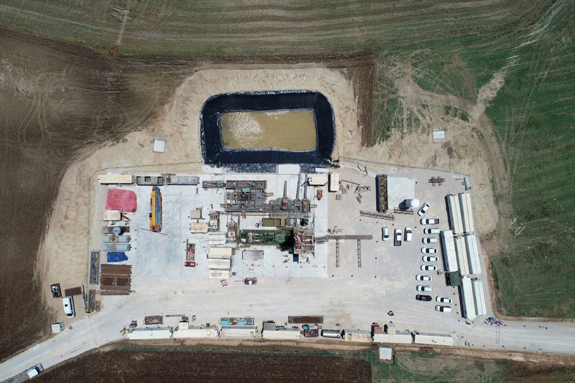 Adana'da petrol bulundu! Enerji Bakanı Dönmez: Buna benzer 4 saha daha var... - Resim: 1
