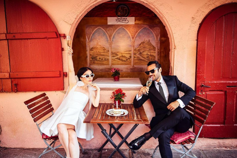 Özge Gürel'in kombin fiyatı şok etti! Ayakkabısı gelinlikten pahalı! - Resim: 3