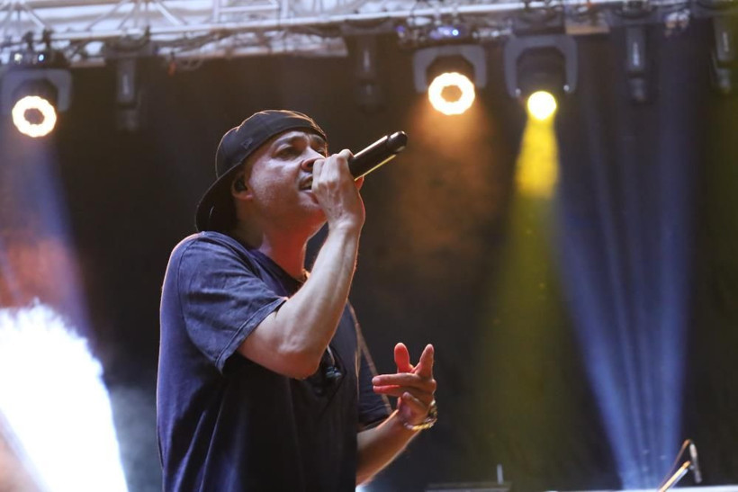 Kocaeli'ndeki Ceza konserinde öyle bir kavga çıktı ki ortalık birbirine girdi - Resim: 2