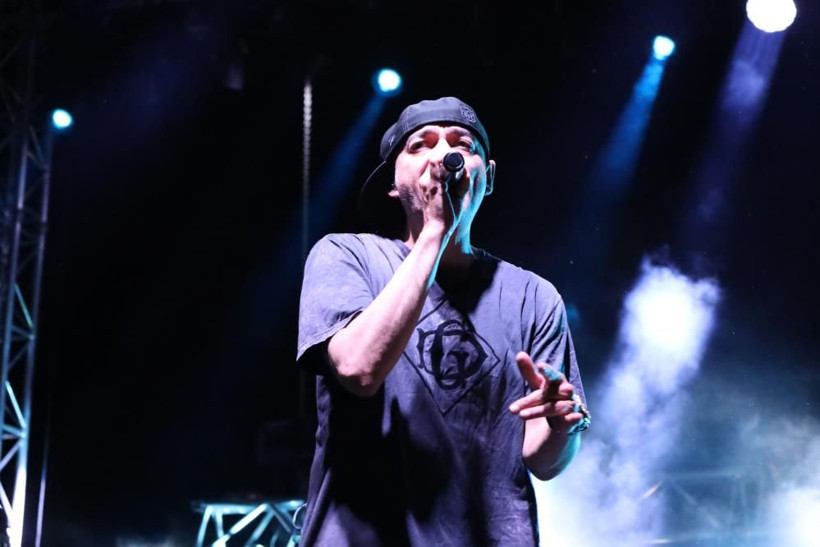 Kocaeli'ndeki Ceza konserinde öyle bir kavga çıktı ki ortalık birbirine girdi - Resim: 4