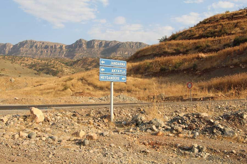 Köy halkı iki haftadır geceleri yer altından gelen seslerden tedirgin! Korkudan uyuyamayan halk nöbet tutuyor - Resim: 2