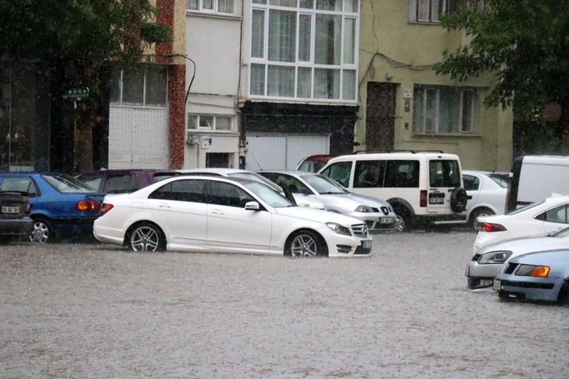 Meteoroloji Genel Müdürlüğü 9 ili uyardı saat verdi! Çok fena geliyor hazırlıklı olun - Resim: 2