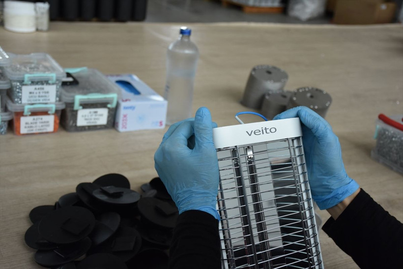 Kadınlar çırılçıplak soyundu! Alman başbakan güldü... Türkiye'ye sipariş yağıyor: 2 katına çıktı - Resim: 1