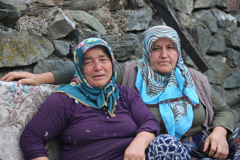 Kastamonu'da 10 ev küle döndü! Evlerinin yanışını çaresizlikle izlediler - Resim: 3