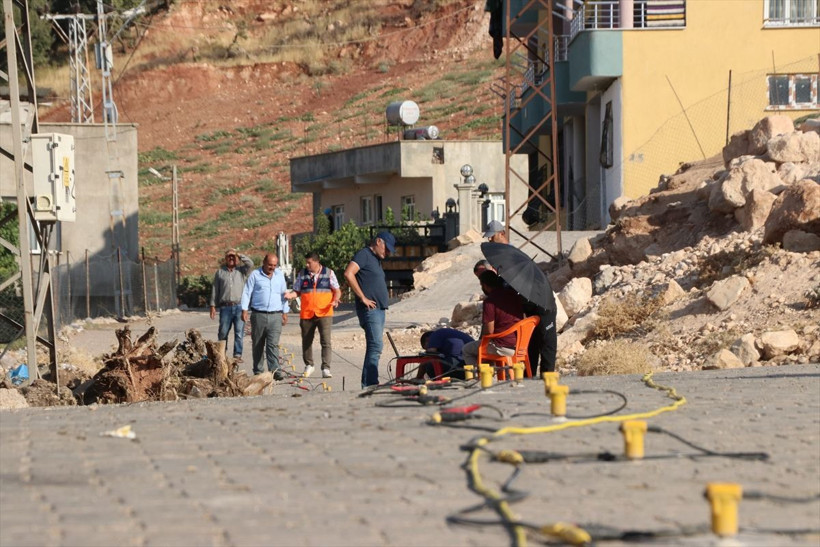 Yer altından gelen ürküten sesler! AFAD bölgede 24 saat takip edilecek - Resim: 1