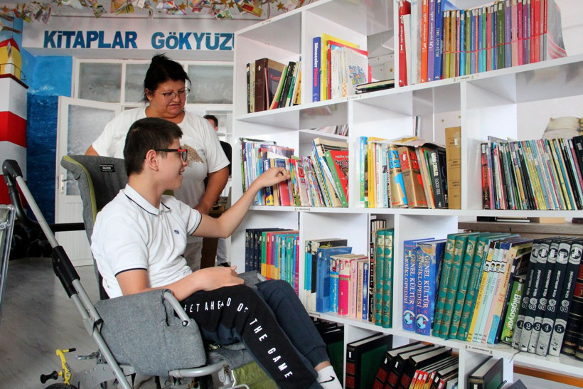 12 yaşında 18 ameliyat geçirdi son bir isteği kaldı - Resim: 3