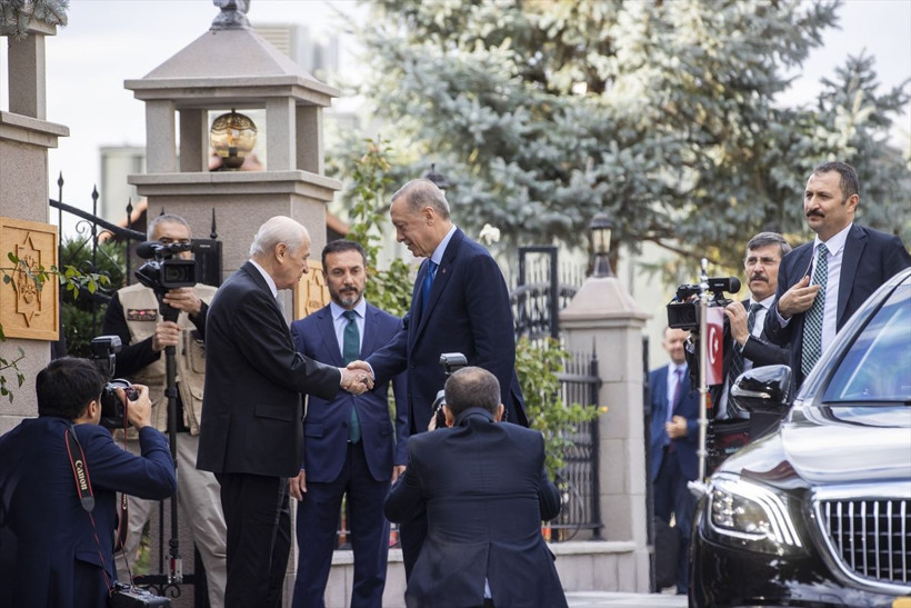 Cumhurbaşkanı Erdoğan ile Bahçeli birlikte poz verdi! Dikkat çeken fotoğraflar - Resim: 1